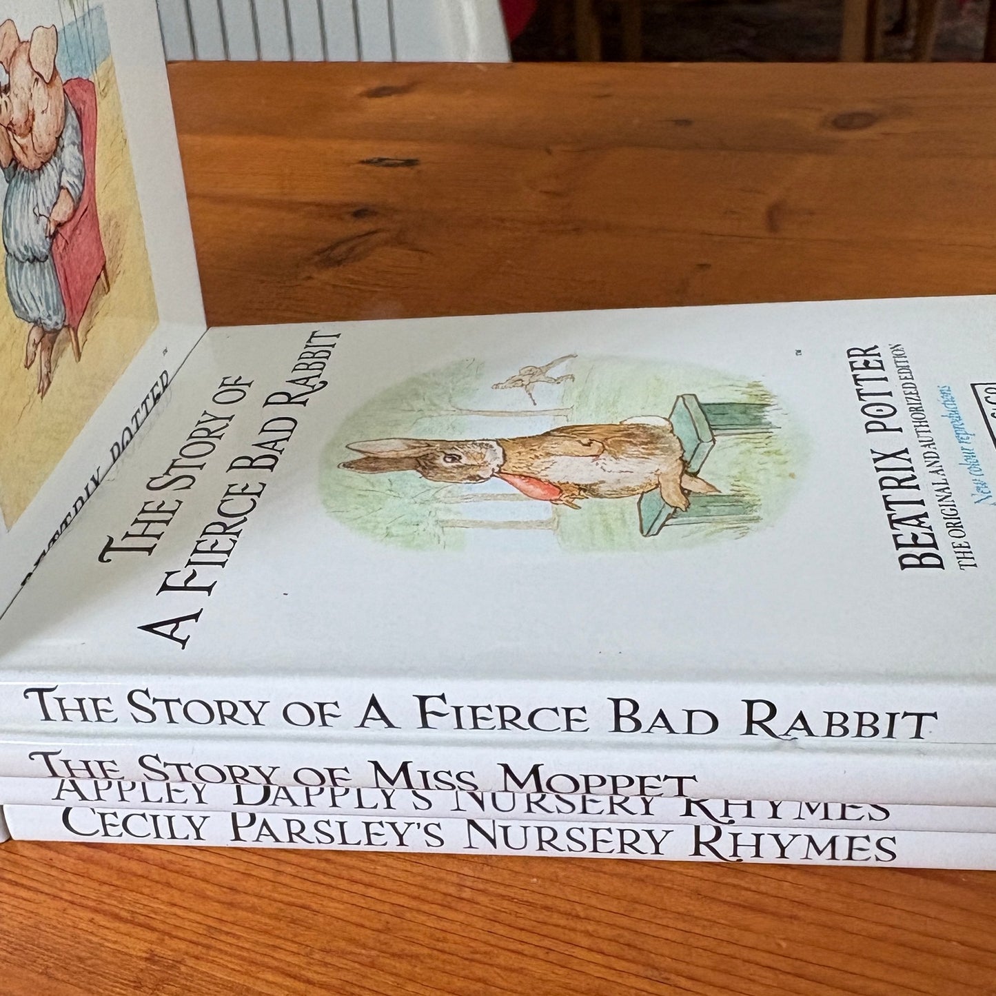 Set of 22 Beatrix Potter's 'Peter Rabbit Books' | 1987 Edition Published by Frederick Warne