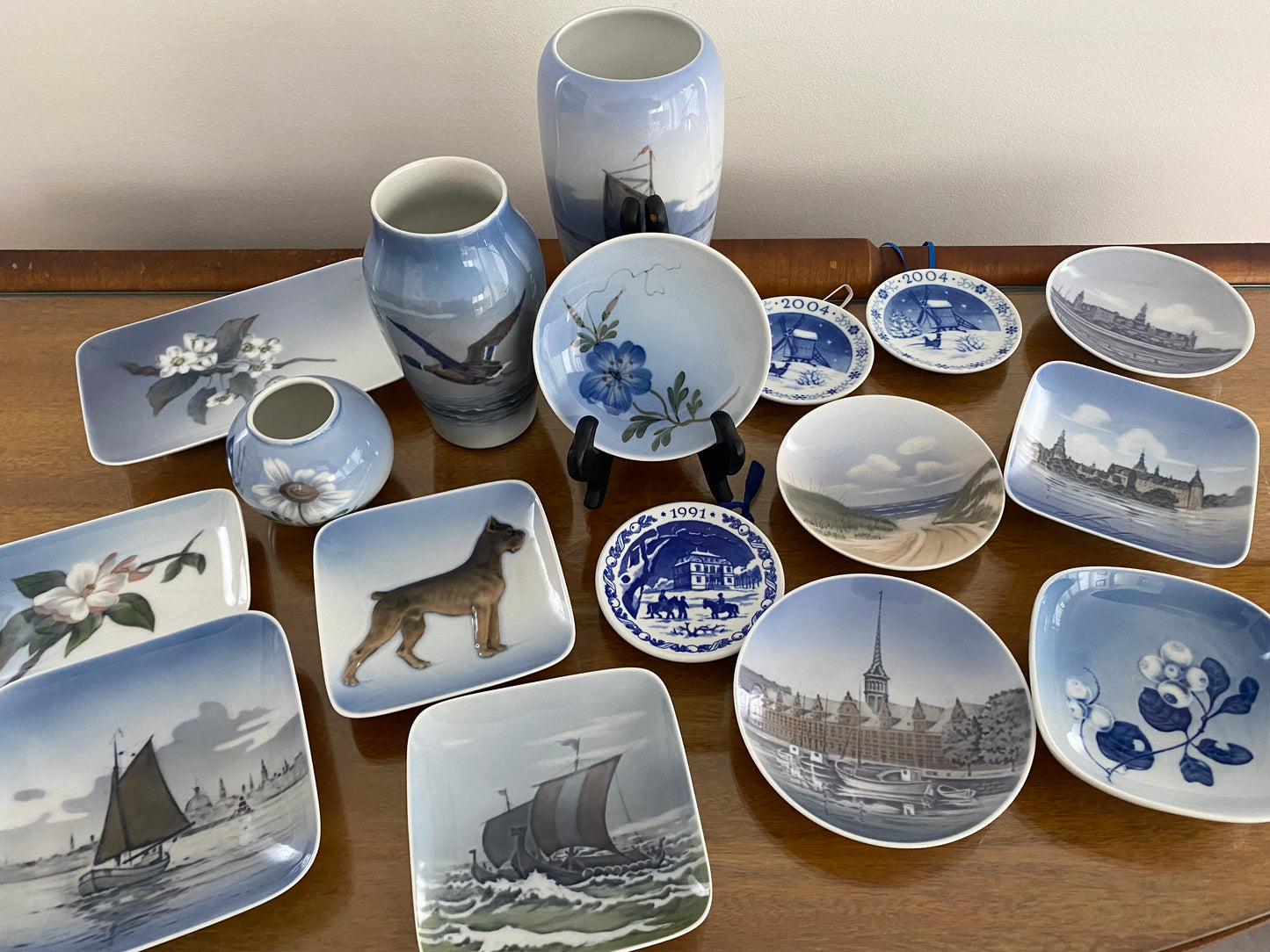 1968 Royal Copenhagen 'Blue Bindweed' Porcelain Trinket Plate