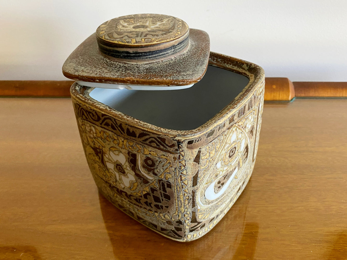 Royal Copenhagen 'BACA' Faience Lidded Jar | Nils Thorsson - Busy Bowerbird