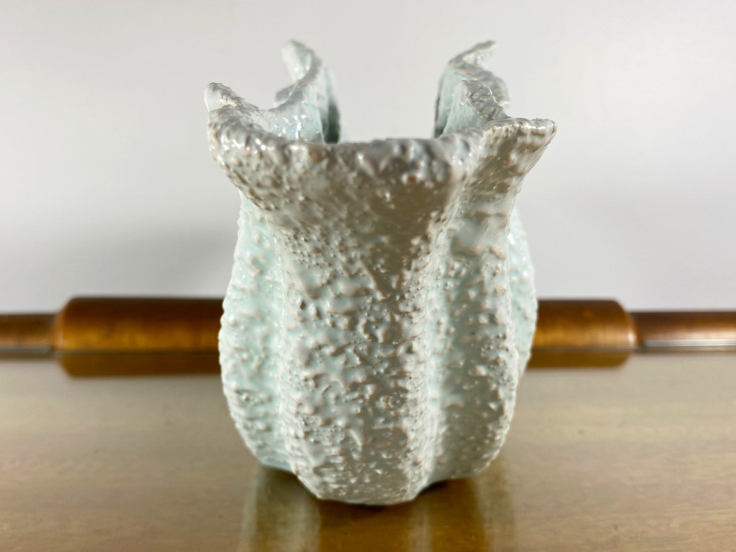 Vintage 1950s PATES POTTERIES SYDNEY Light Blue, Clam-Shaped Vase - Busy Bowerbird