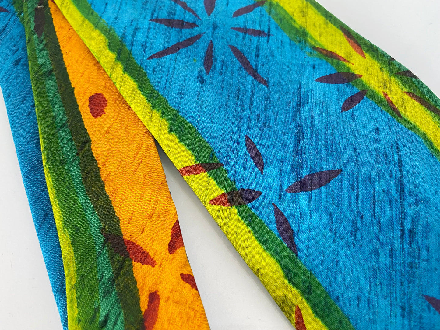 1980s Romeo Gigli Pure Silk Tie | Magical and Distinctive - Busy Bowerbird