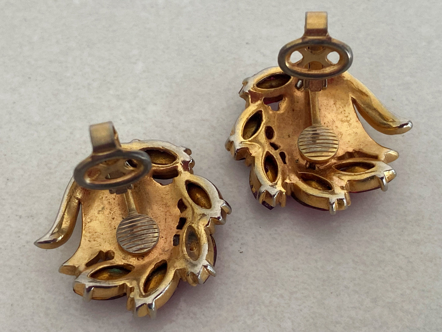 1950s CROWN TRIFARI Pink & Red Crystal Earrings with Brushed Gold Surrounds - Busy Bowerbird