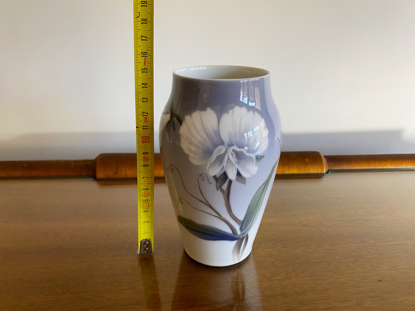 1957 Royal Copenhagen Hand-Painted 15 cm 'Orchid' Vase
