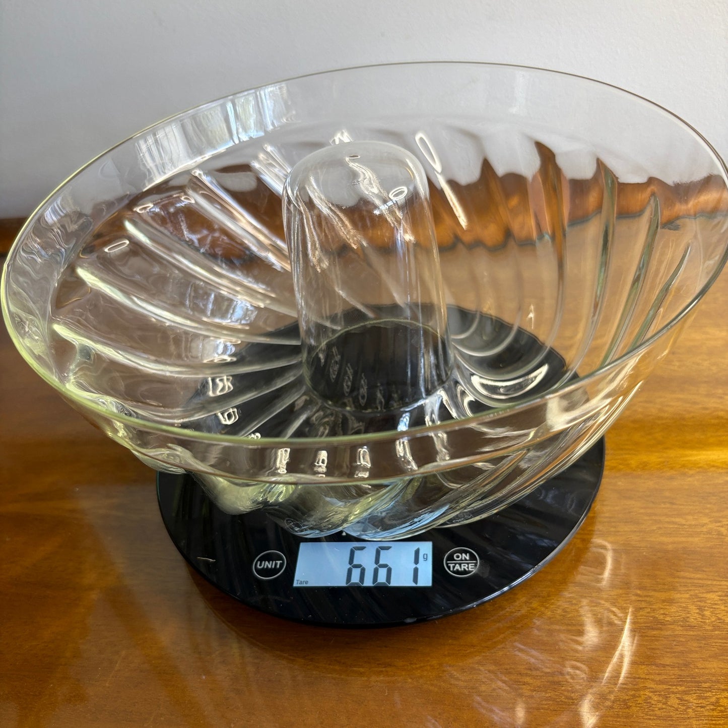 Ovenproof glass Bundt pan