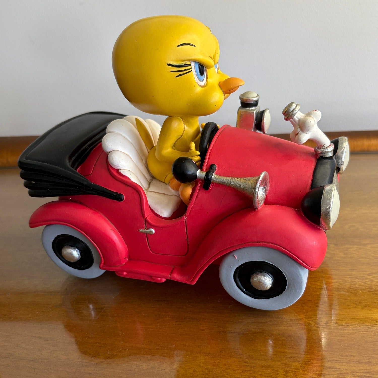 Tweety Bird in his red car