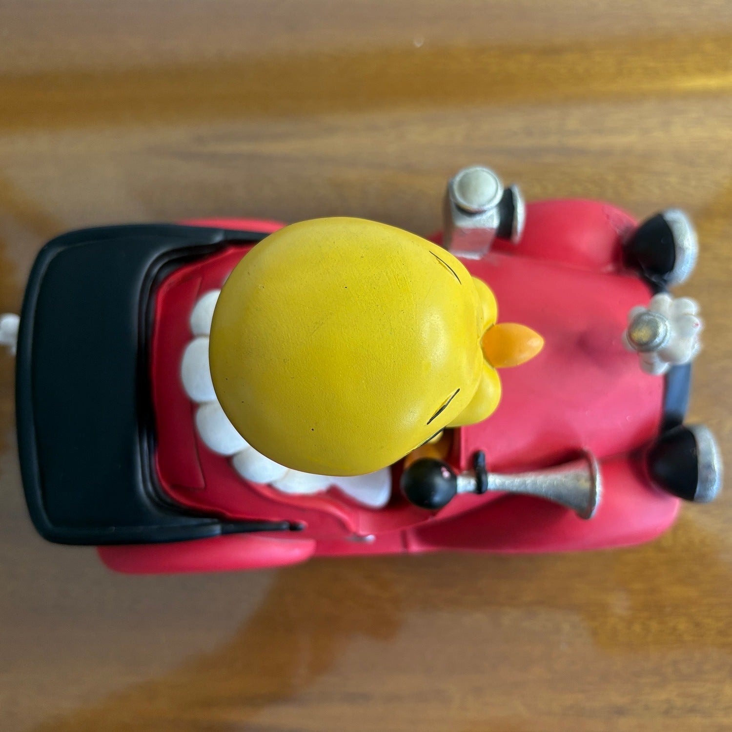 Tweety Bird in his red car