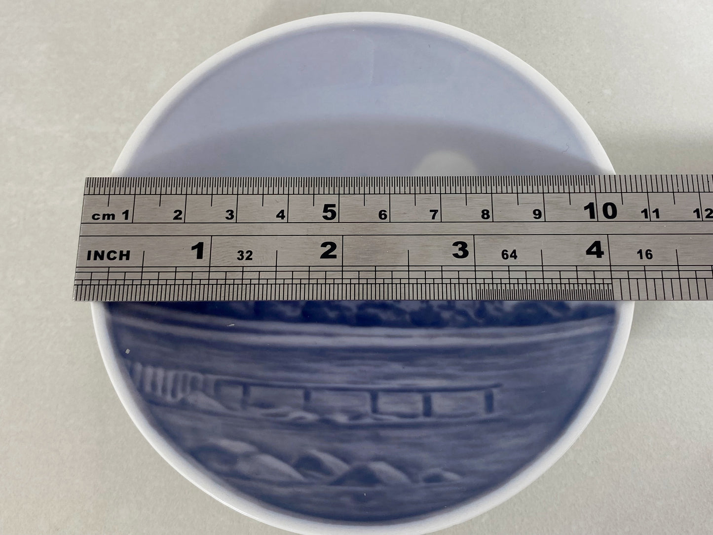 1953 Royal Copenhagen Porcelain 'Kronborg Castle' Pin Plate - Busy Bowerbird