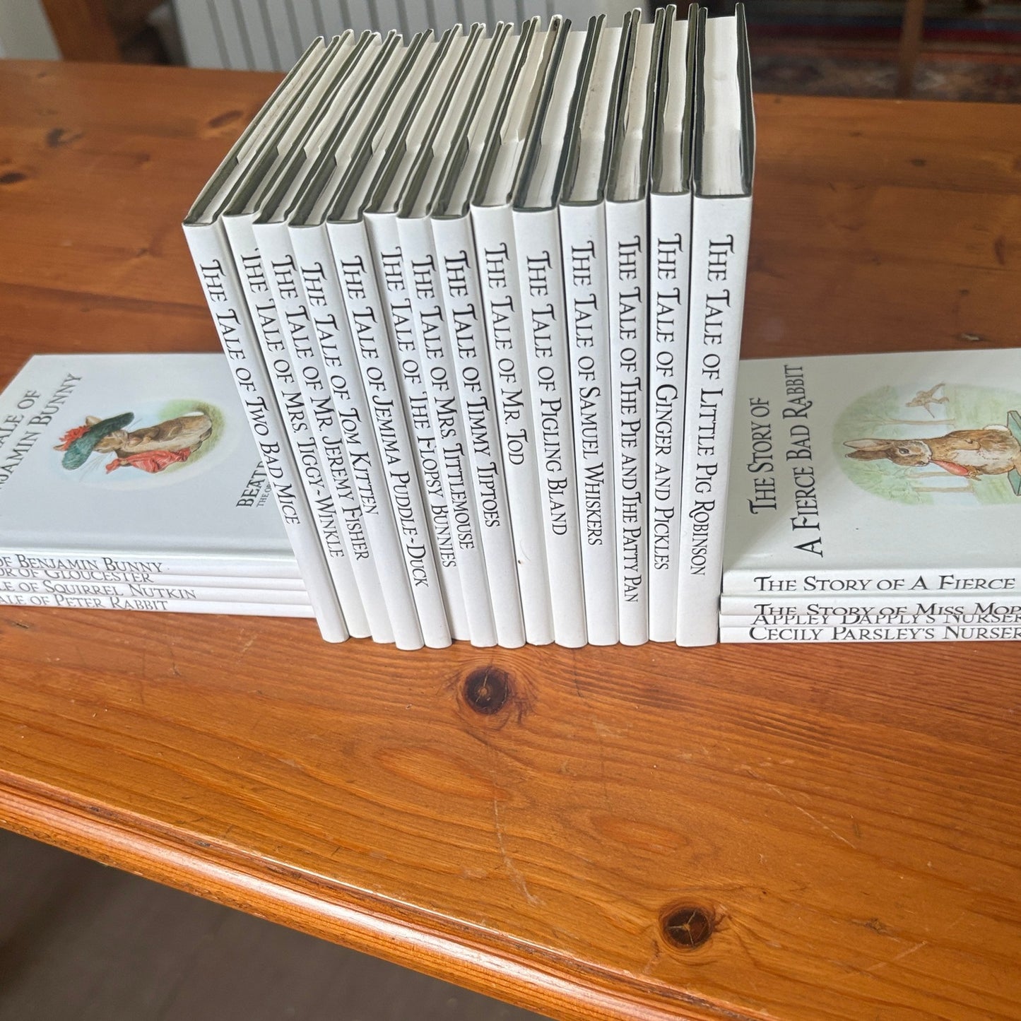 Set of 22 Beatrix Potter's 'Peter Rabbit Books' | 1987 Edition Published by Frederick Warne