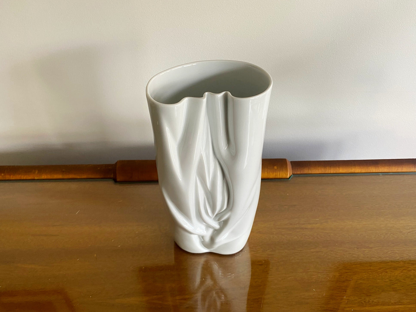 Meissen White Organic Structural 24 cm Porcelain Relief Vase | Stunning! - Busy Bowerbird