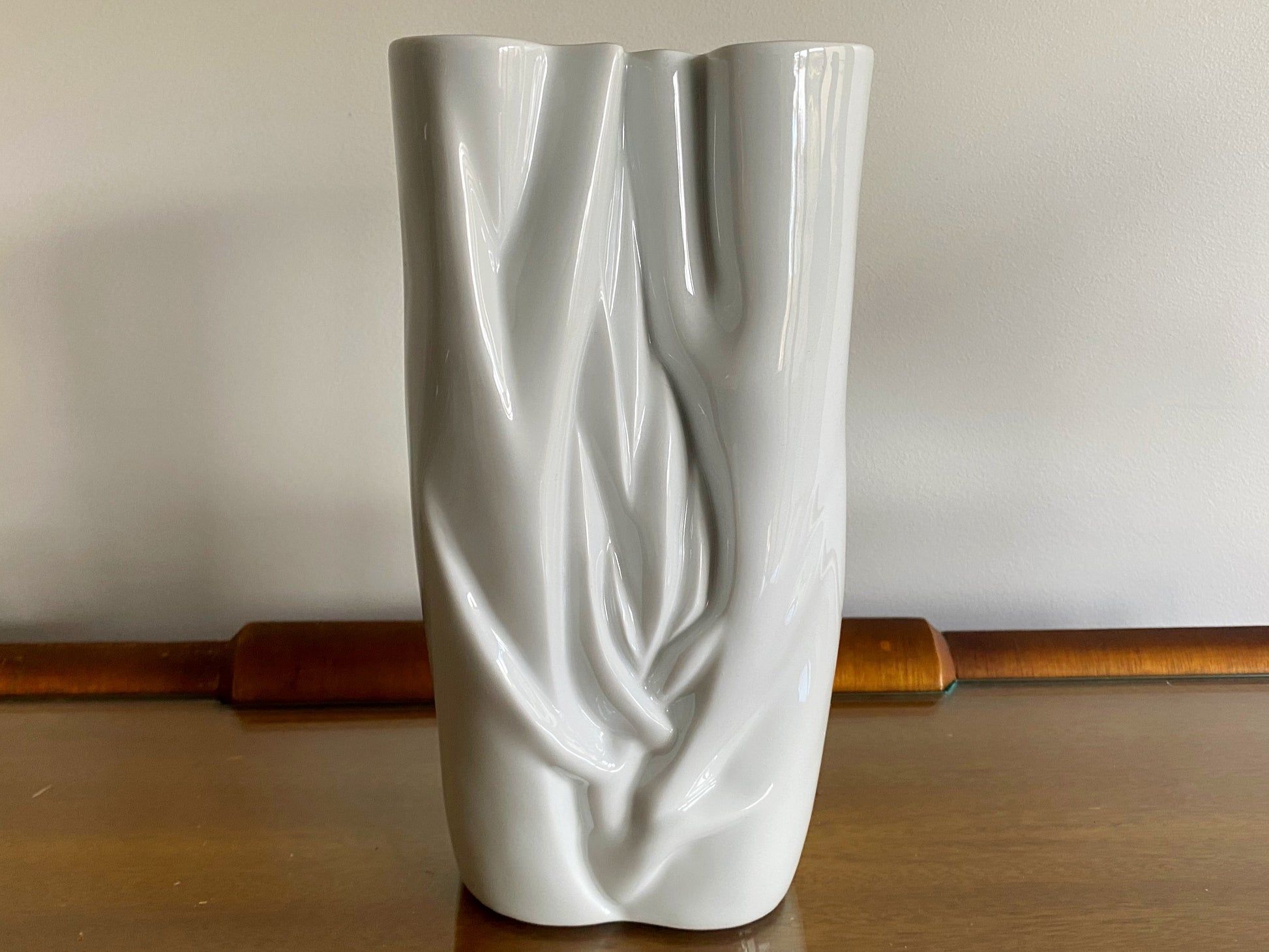 Meissen White Organic Structural 24 cm Porcelain Relief Vase | Stunning! - Busy Bowerbird