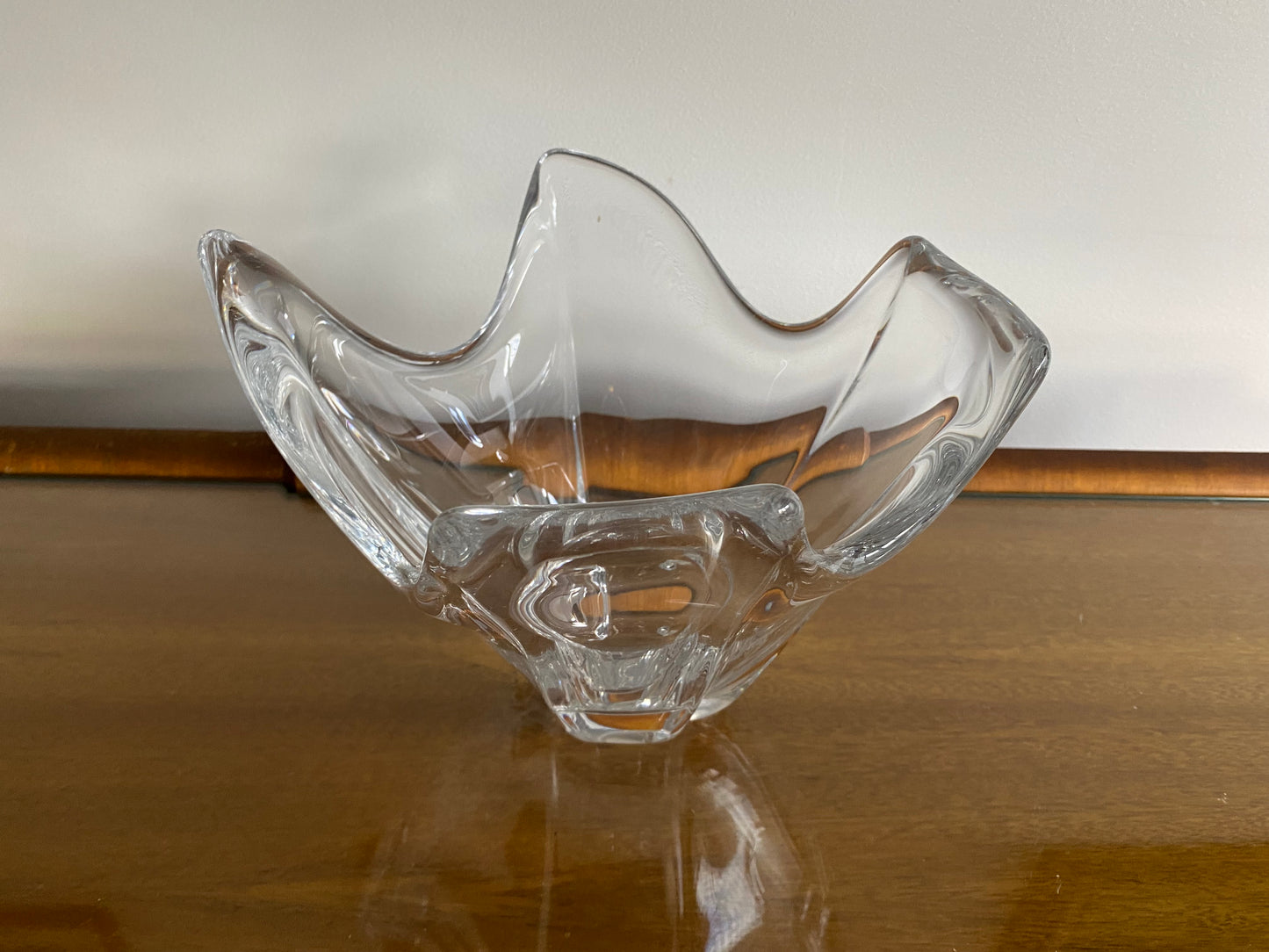 Vintage DAUM FRANCE 24 cm Sculptural Clear Crystal Centerpiece Bowl - Busy Bowerbird