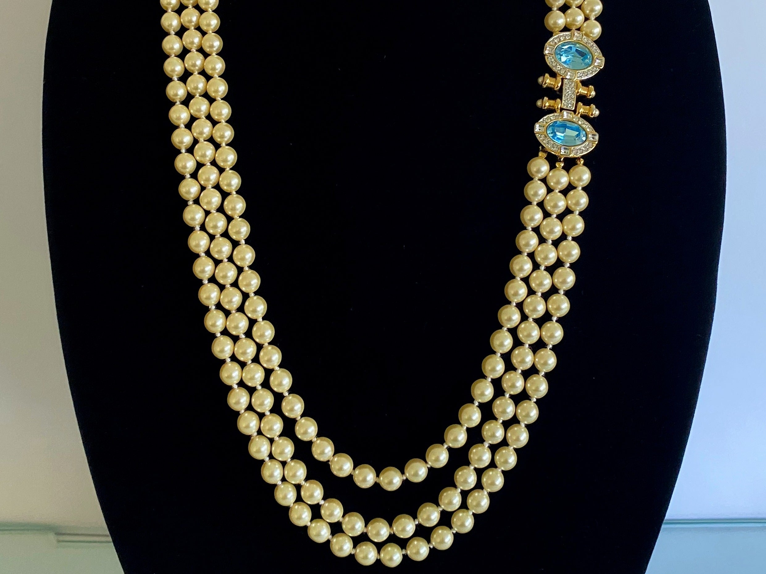 Nolan miller clearance pearl necklace