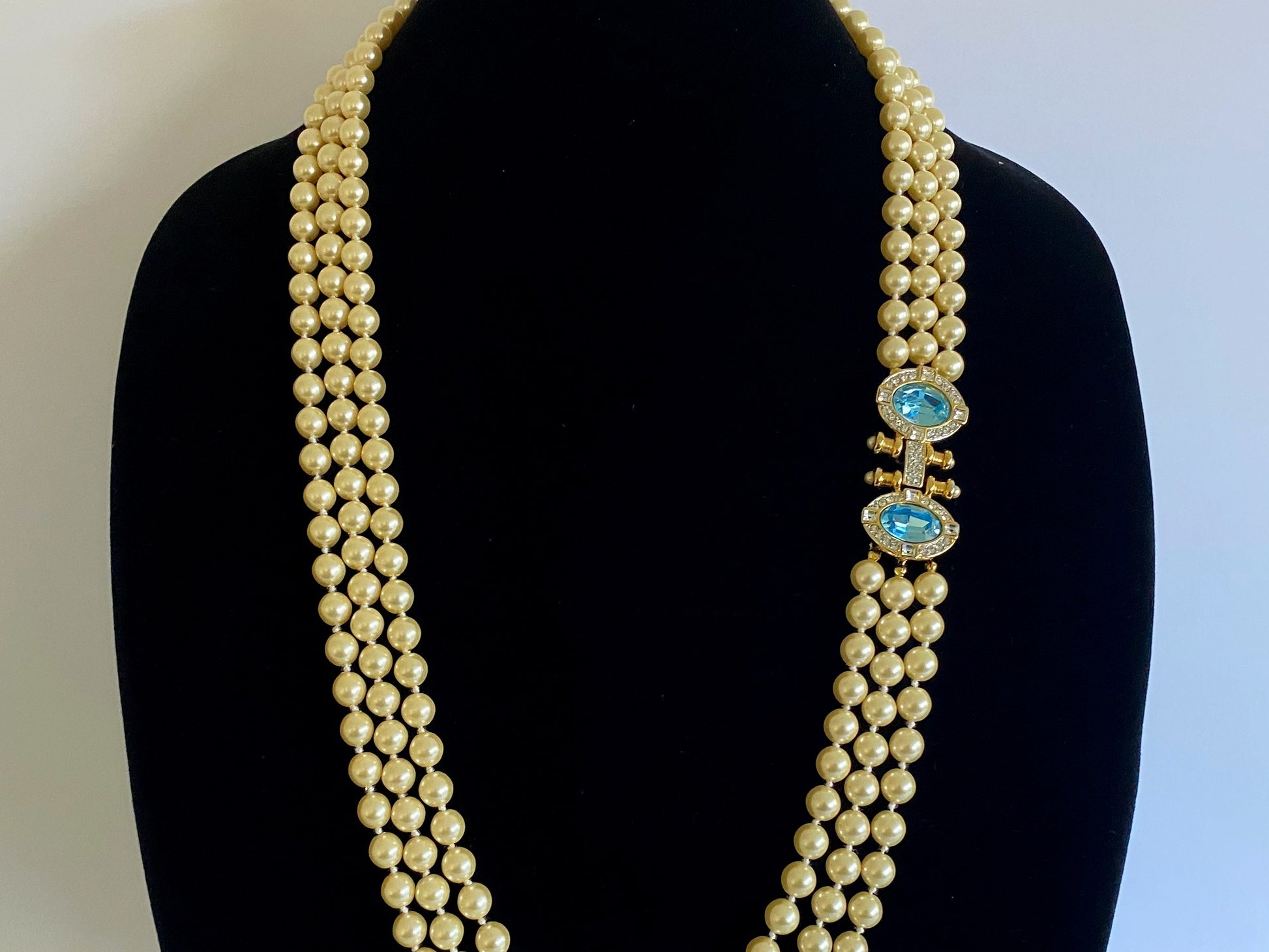 NOLAN MILLER 3-Strand Glass Bead 70 cm Necklace | Bold Statement Piece - Busy Bowerbird