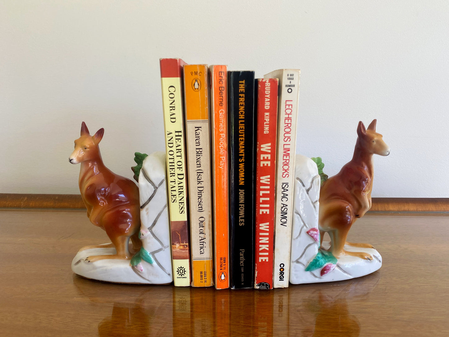 1950s Australian Hand-Painted Pottery Kangaroo Bookends | Rare! - Busy Bowerbird