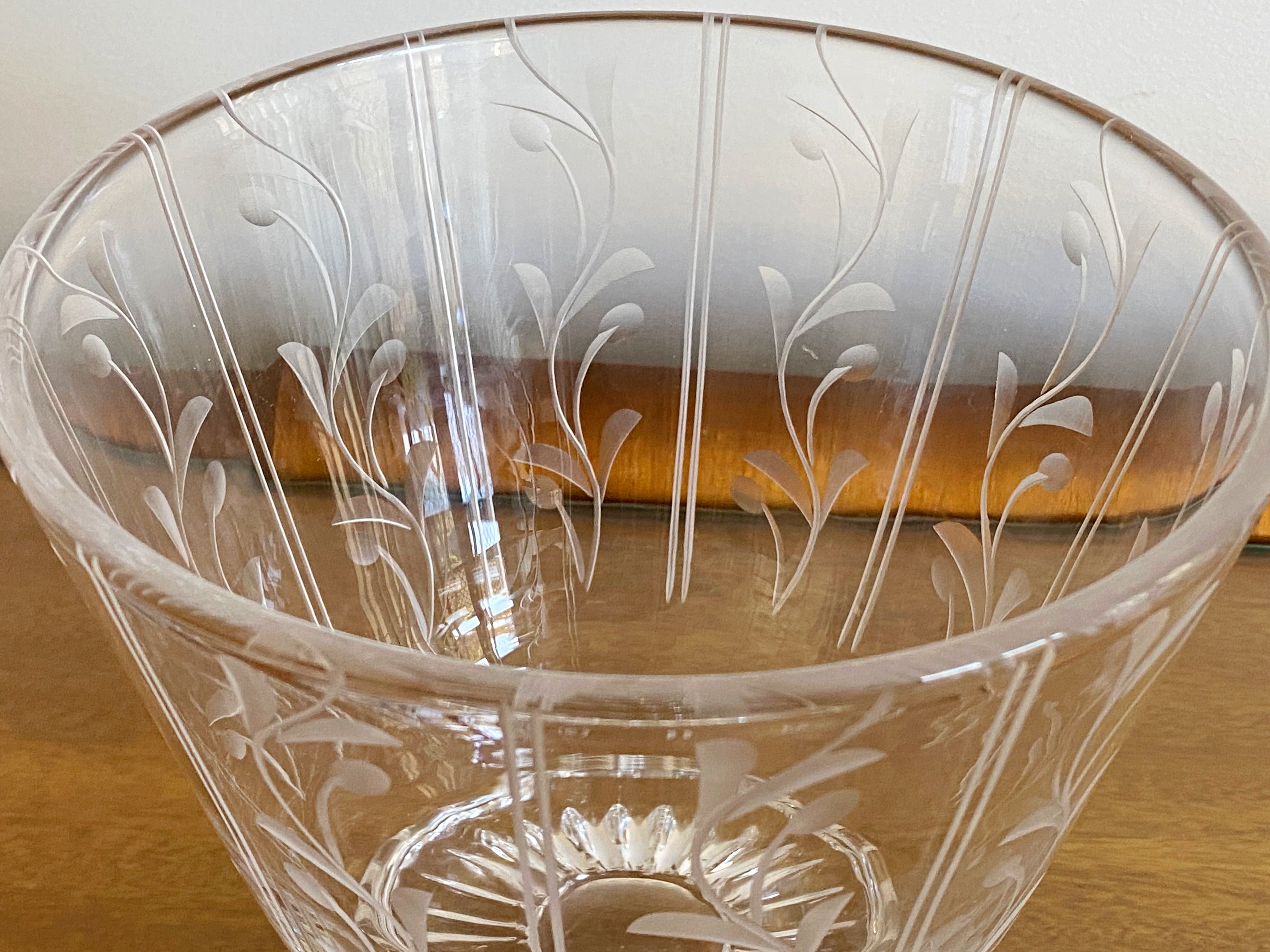 【廃盤】英国製　STUART スチュワートクリスタル　ローズボウル　花器 ボタン：フラワーベース モール (S) | 花器 | Sghr