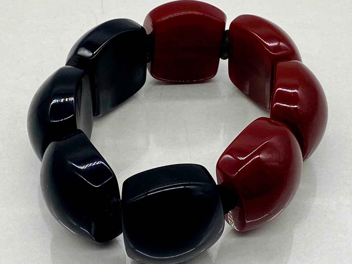 Vintage Chunky RED & BLACK LUCITE Cube Stretch Bracelet - Busy Bowerbird