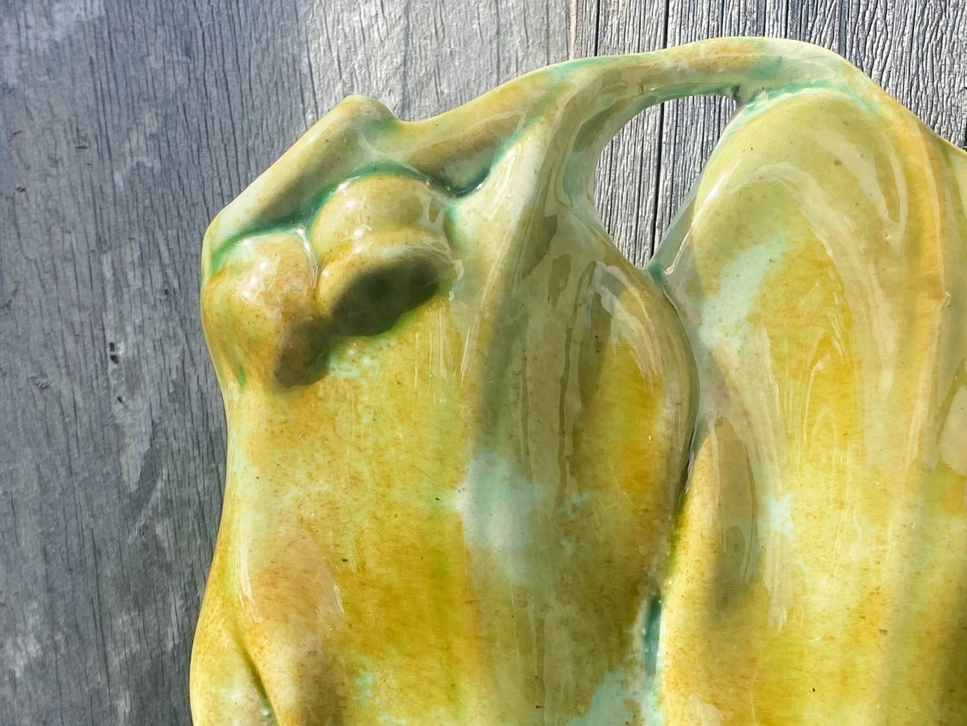 Vintage Australian Pottery Gum Leaf & Gum Nut Wall Vase - Busy Bowerbird