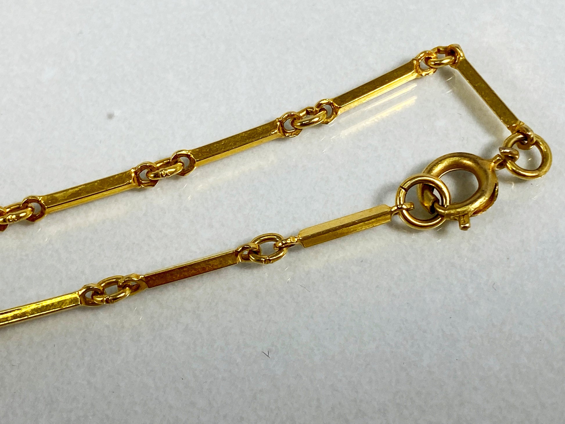VINTAGE Gold-Plated Choker Necklace with a Gold Yoke and a Round Pendant - Busy Bowerbird