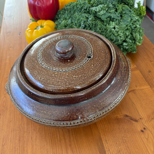 Bendigo Pottery lidded casserole