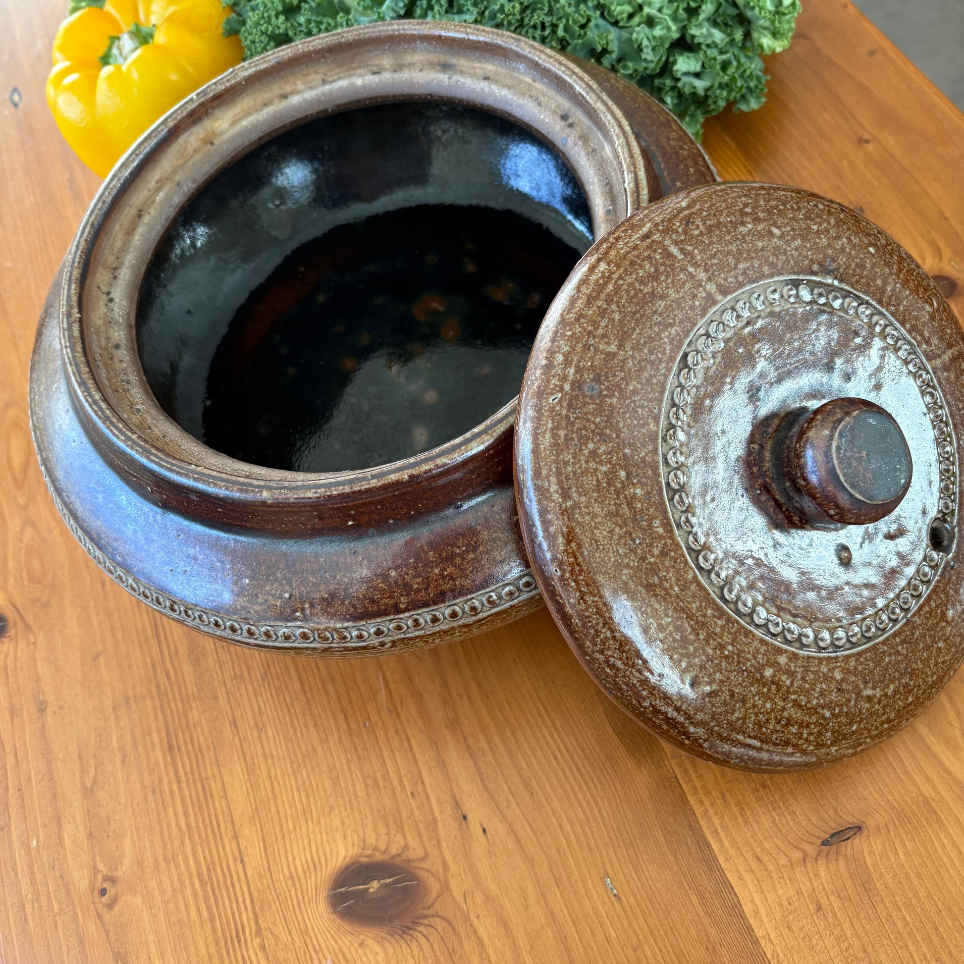Bendigo Pottery lidded casserole