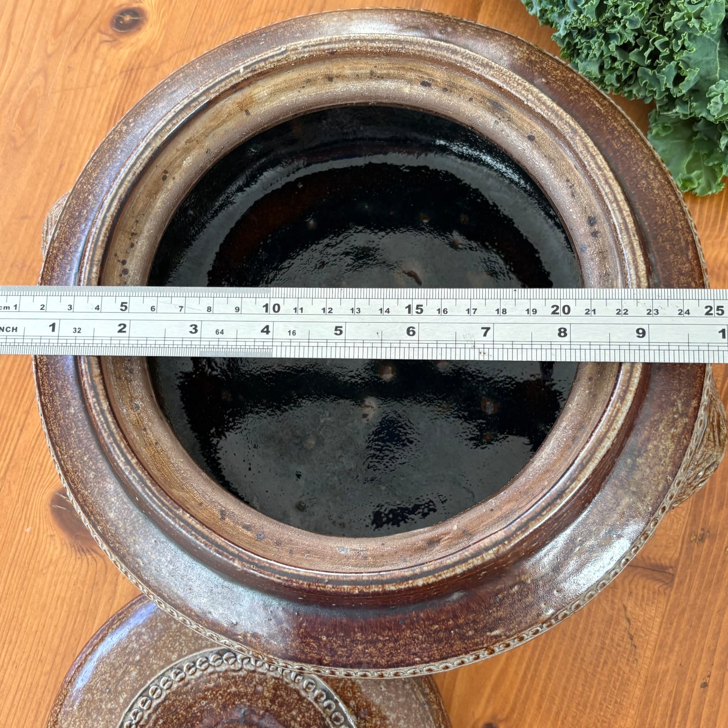 Bendigo Pottery lidded casserole