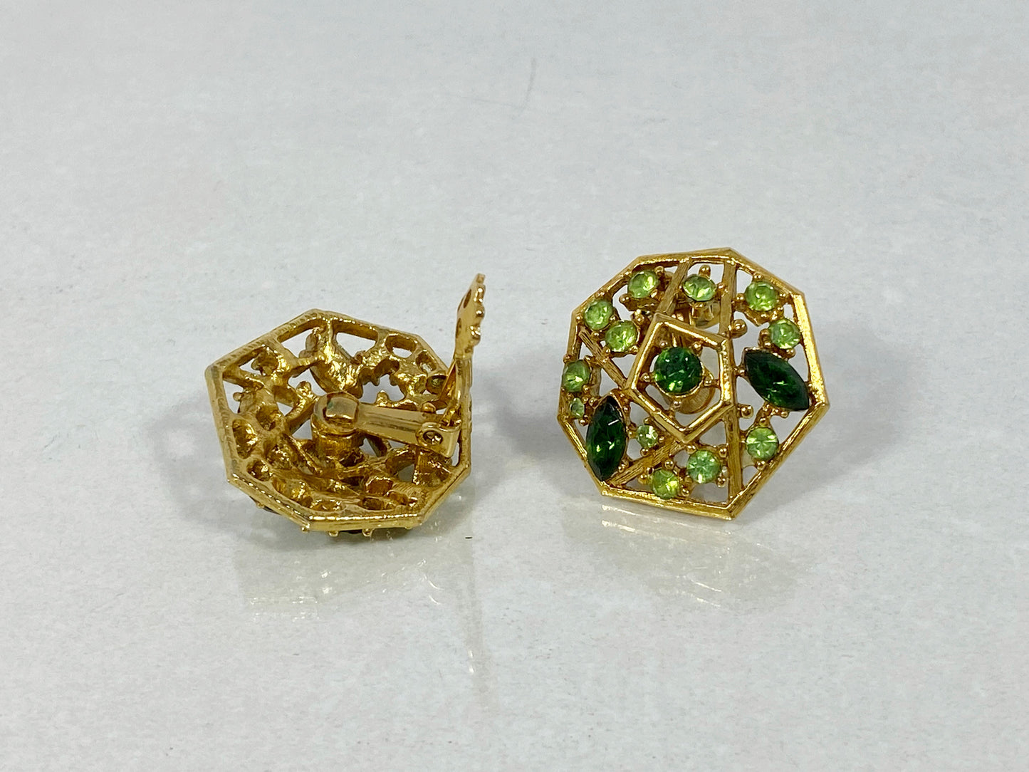 VINTAGE Gold-Plated Green Crystal Pendant Necklace & Earring Set - Busy Bowerbird