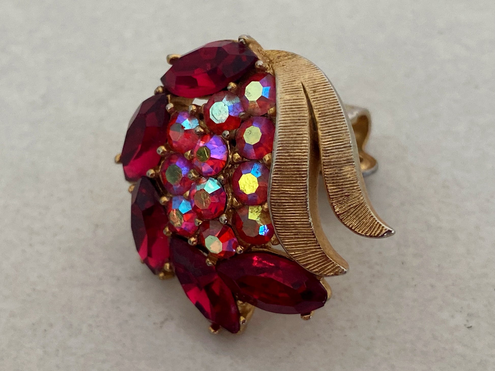 1950s CROWN TRIFARI Pink & Red Crystal Earrings with Brushed Gold Surrounds - Busy Bowerbird