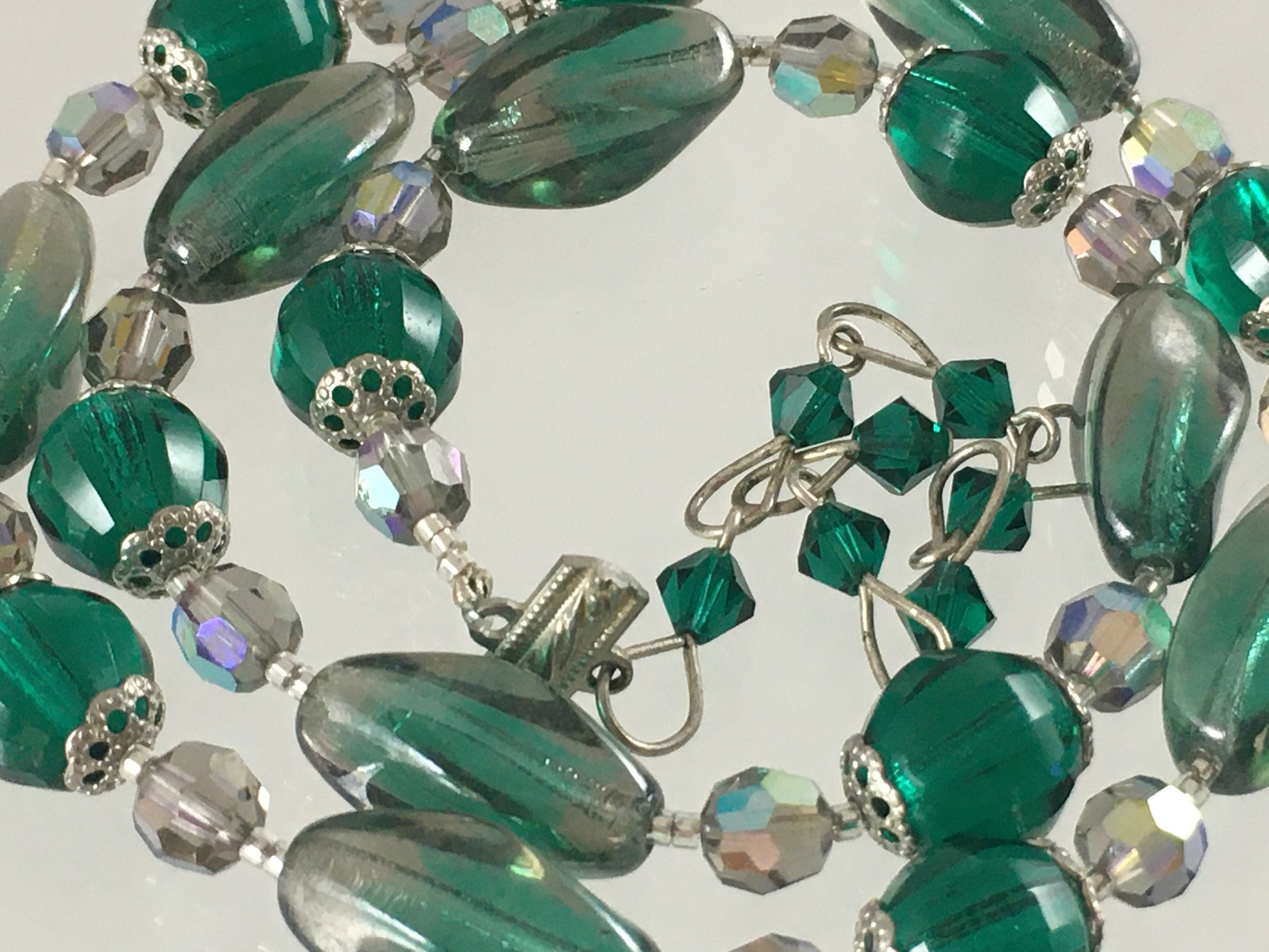 Vintage 21" Single-Strand Green Aurora Borealis Crystal Necklace & Earring Set - Busy Bowerbird