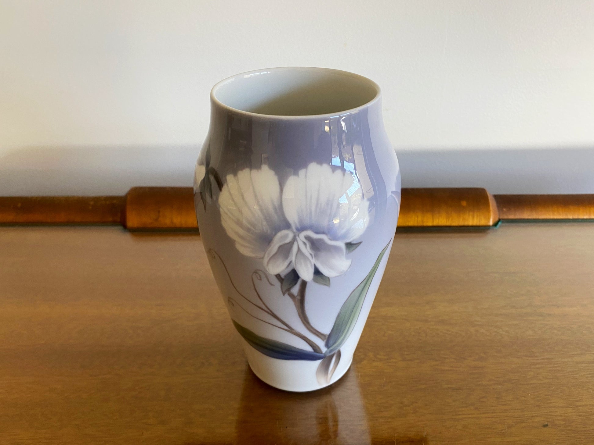 1957 Royal Copenhagen Hand-Painted 15 cm 'Orchid' Vase
