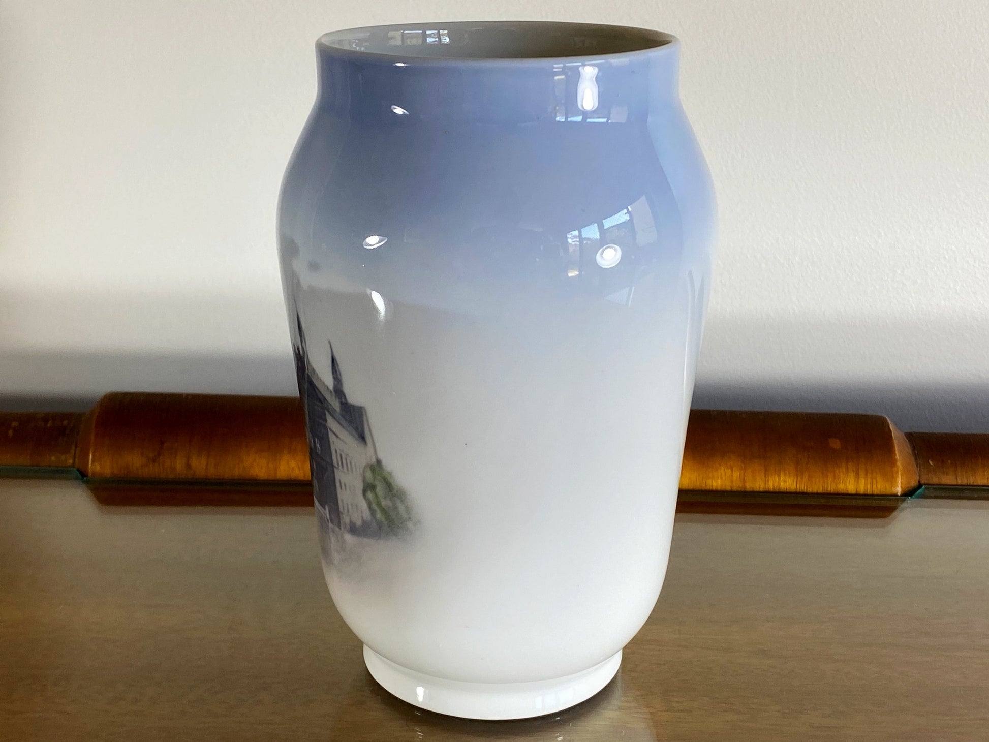 1968 Royal Copenhagen 'City Hall' 16.5 cm Vase