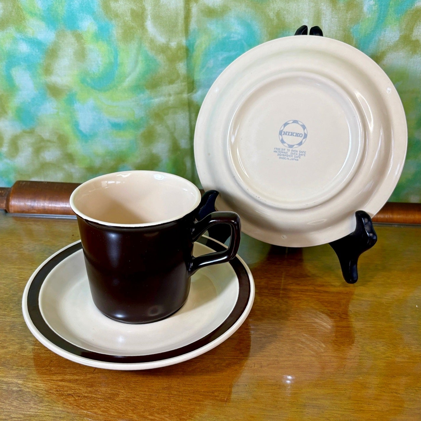 Brown & Cream Coffee Service