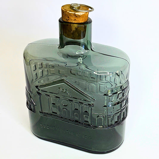 Signed 1963 Nuutajärvi Notsjö mid-century pressed green glass decanter with original cork stopper