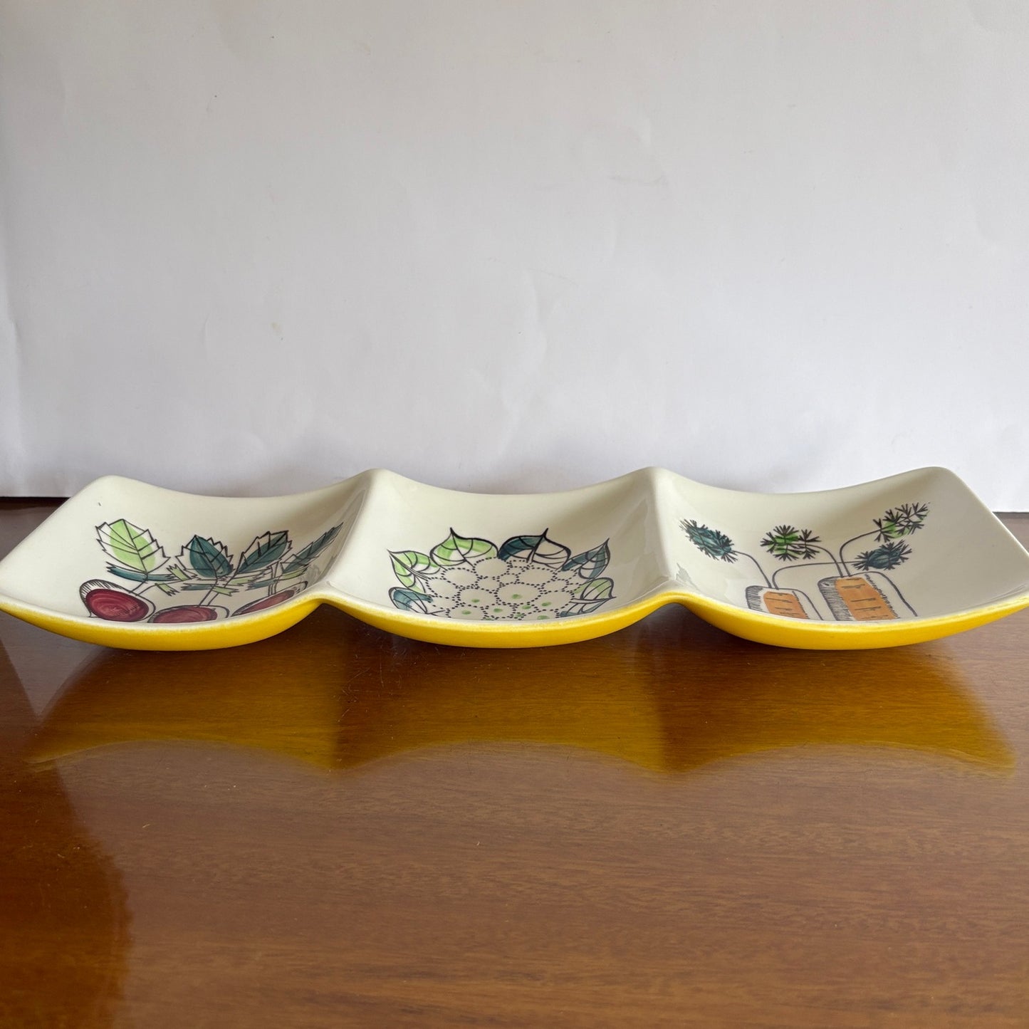 Marianne Westman My Garden triple-section serving dish Rörstrand Sweden, top view showing root vegetable illustrations